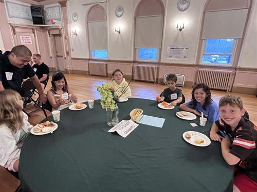 MSS Welcomes New Families With Breakfast